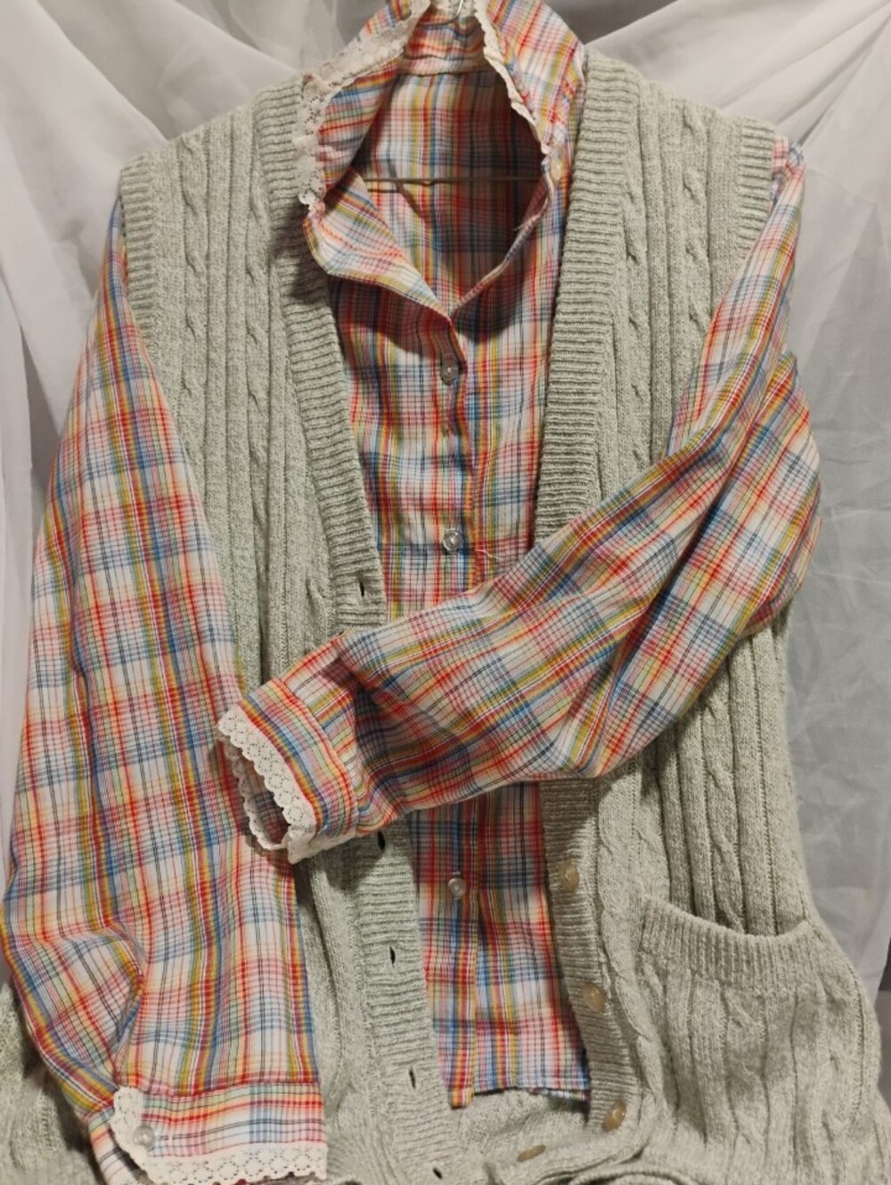 Vintage Cottagecore Plaid Blouse/Cable Knit Sweater Vest 2pc Bundle